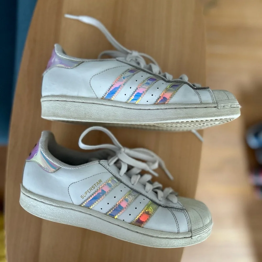 Adidas Superstar White Iridescent sneakers Sz 3 1/2 - Picture 7 of 7